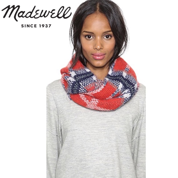 Madewell Classic Plaid Circle Scarf